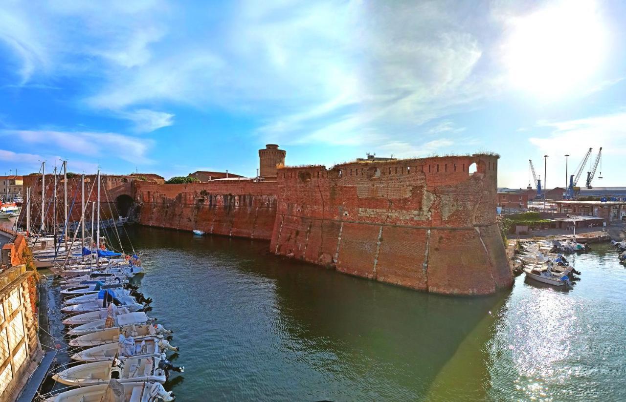 Appartamento Giotto - Free Parking Livorno Kültér fotó